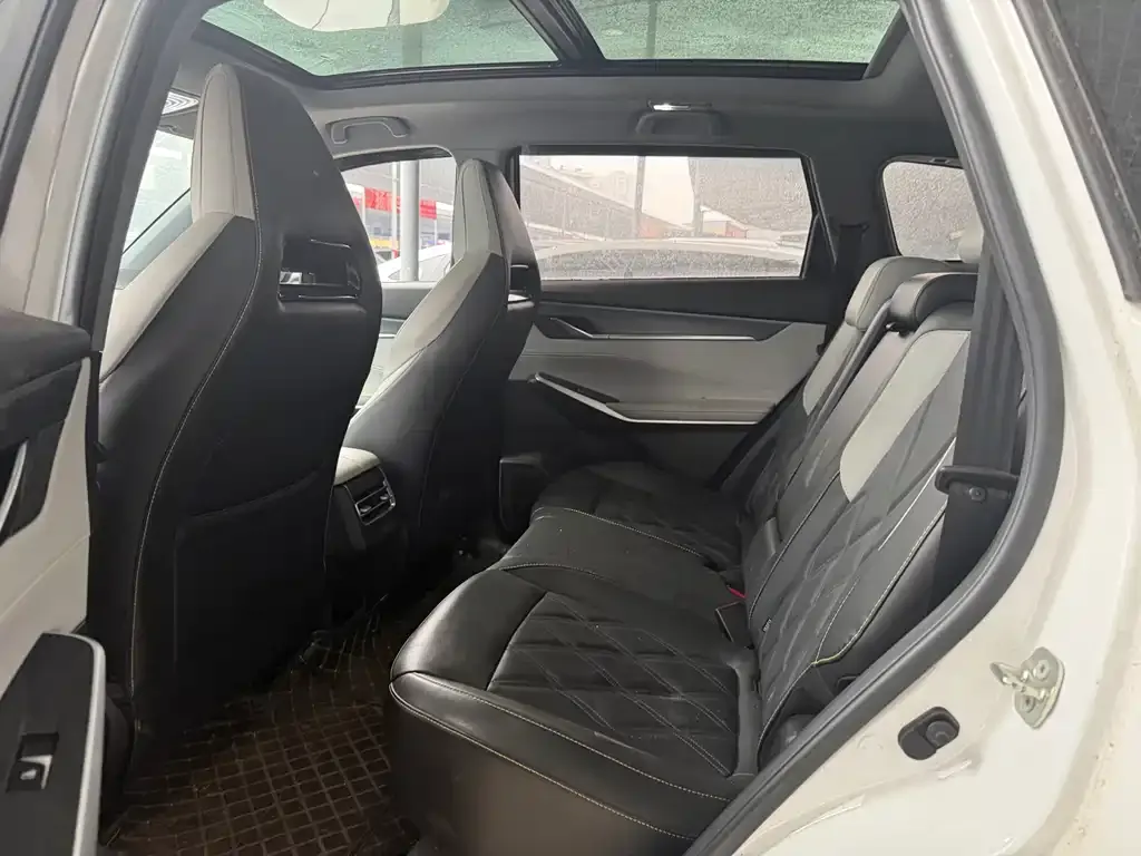 Changan CS75PLUS — фото 2