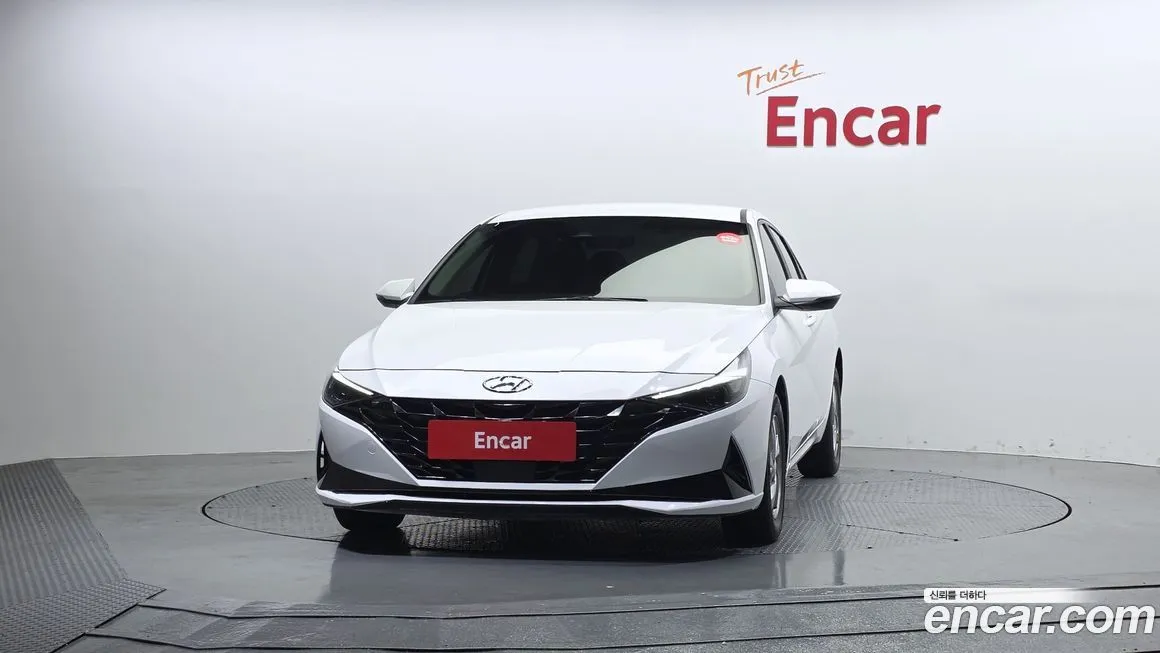Hyundai AVANTE 2021 из KR, фото 3