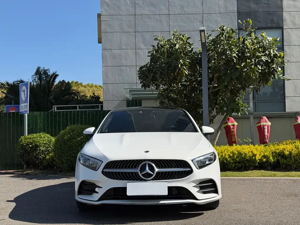 Mercedes-Benz A-Class — фото 10