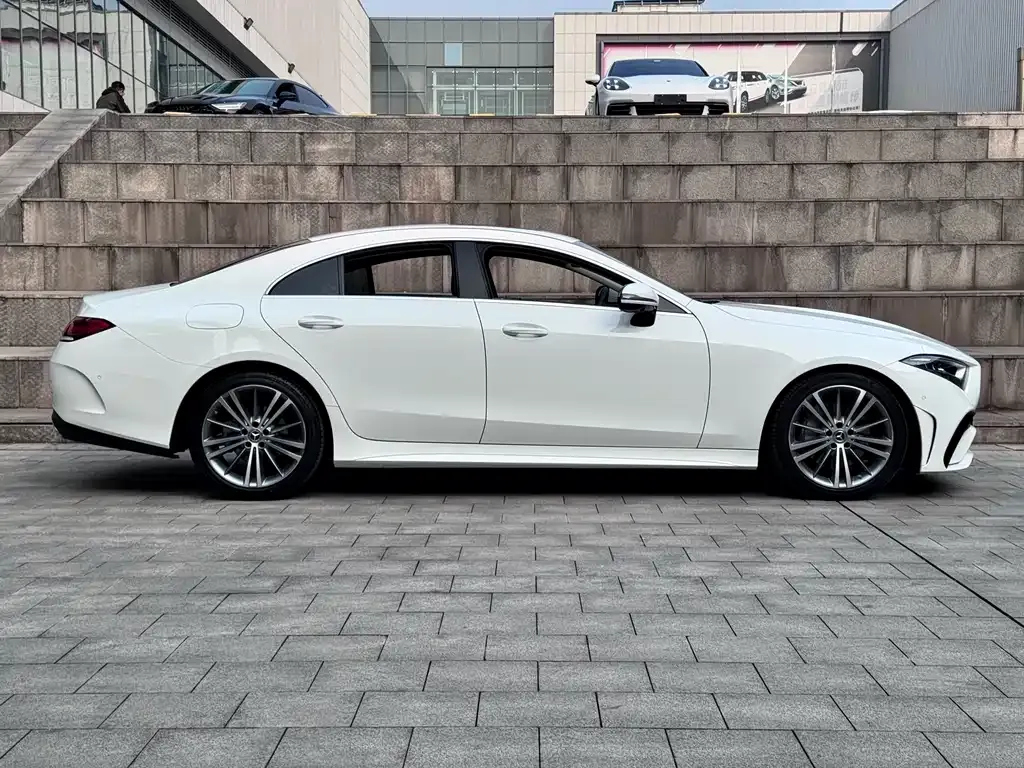 Mercedes-Benz CLS — фото 10