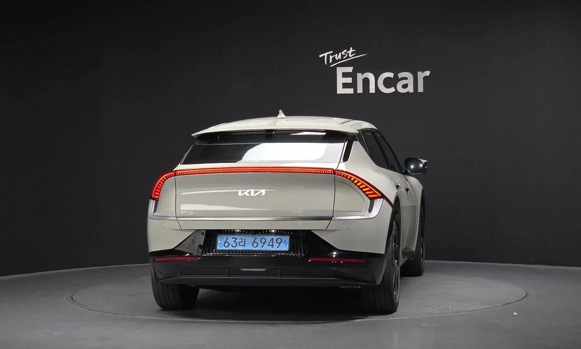 Kia EV6 — фото 2