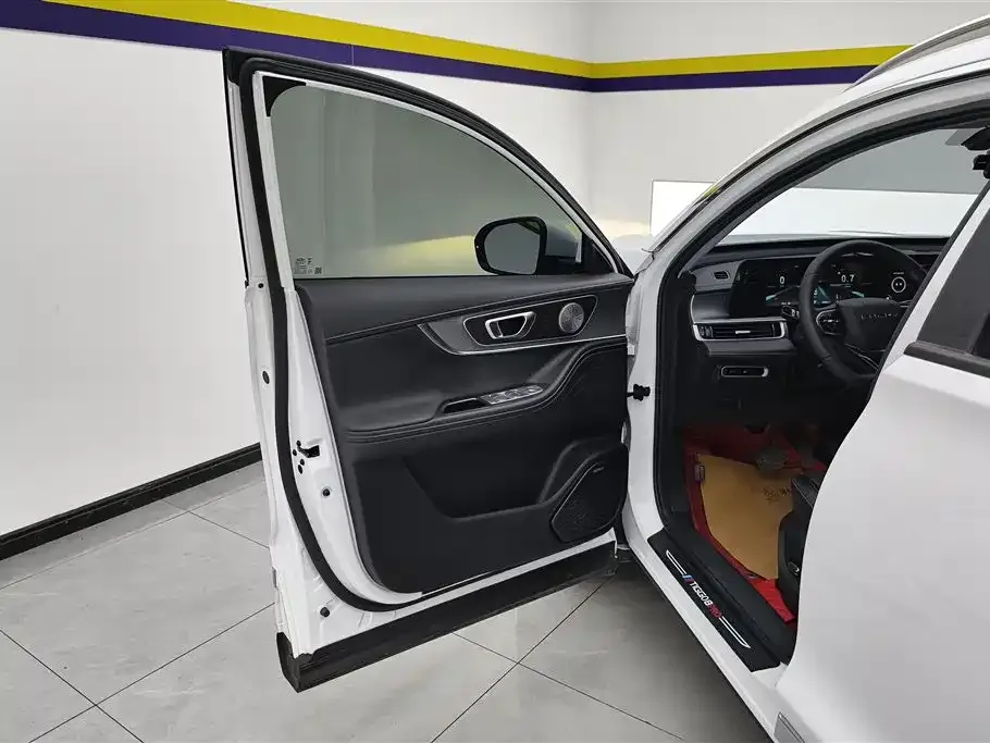 Chery Tiggo 8 PRO — фото 6