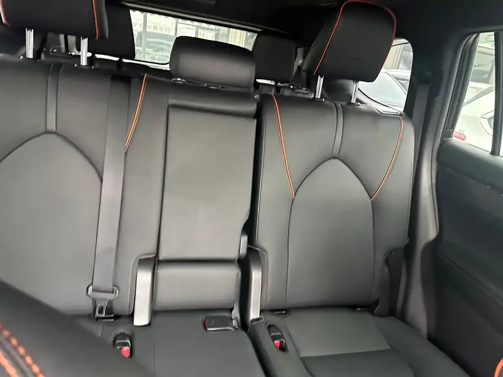 Toyota Crown Kluger 2024 из CN, фото 2
