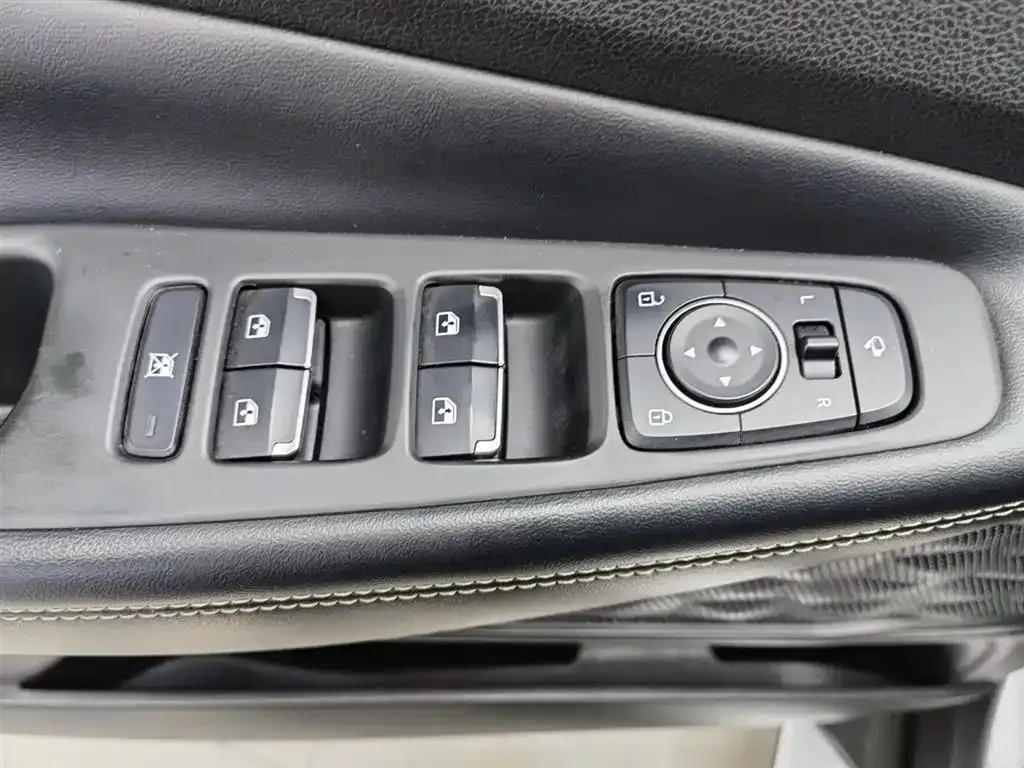 Hyundai Santa Fe 2022 из CN, фото 9