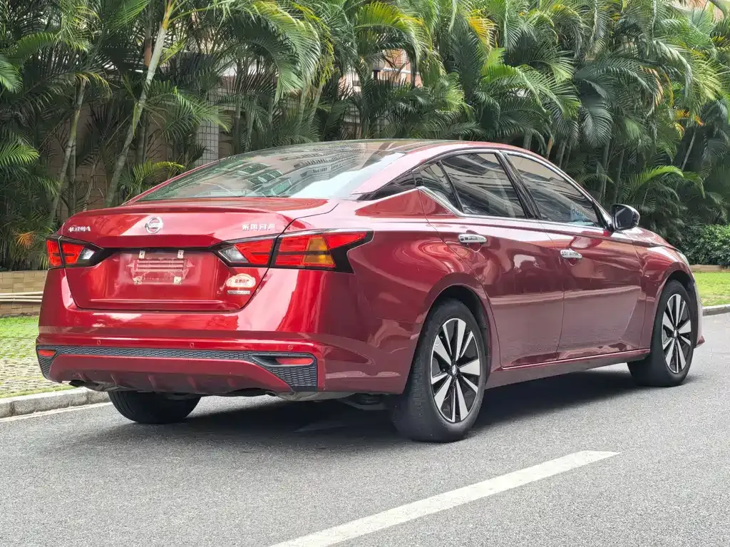 Nissan Teana — фото 6