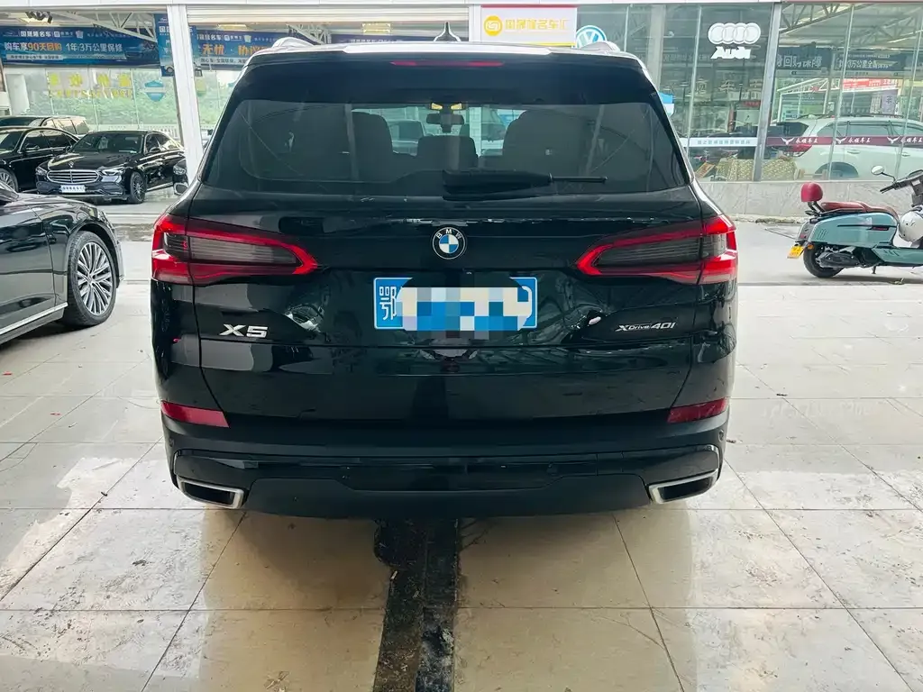 BMW X5 (Import) — фото 6