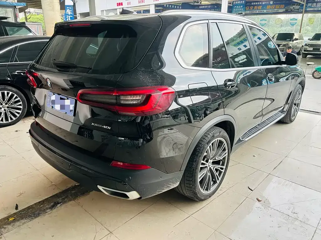 BMW X5 (Import) — фото 10