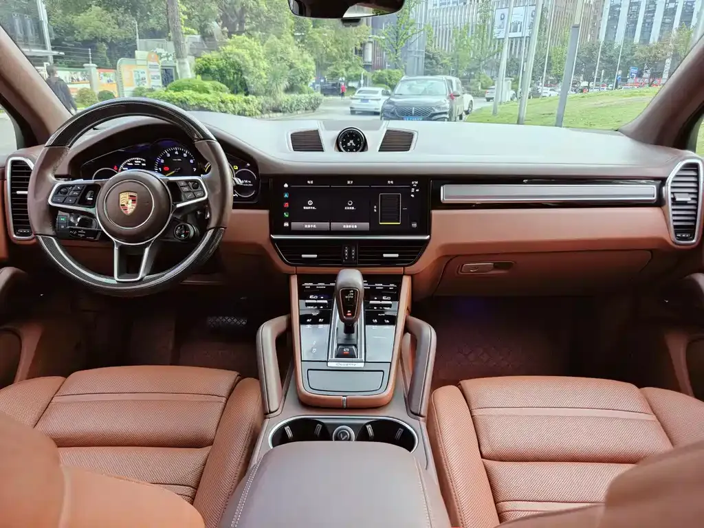 Porsche Cayenne Hybrid — фото 8
