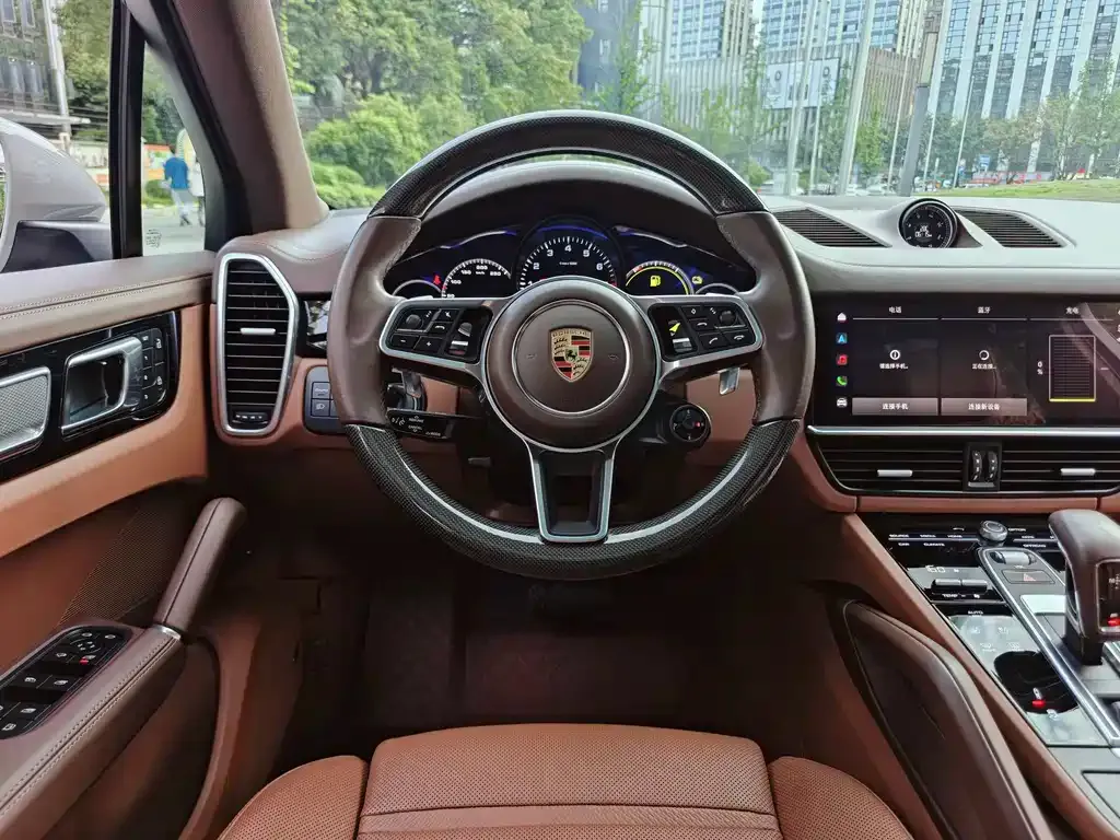 Porsche Cayenne Hybrid — фото 9