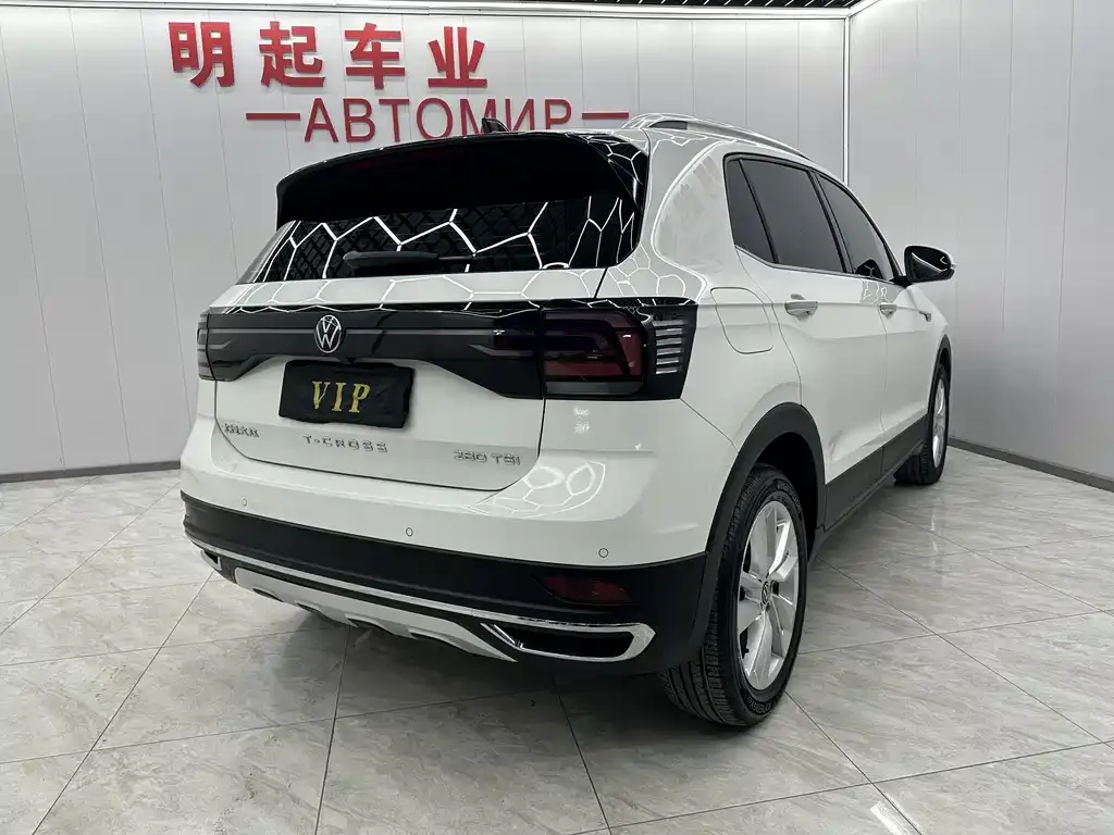 Volkswagen T-Cross — фото 2