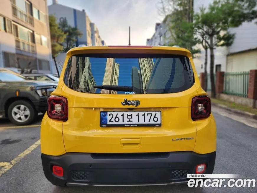 Jeep Renegade 2023 из KR, фото 3