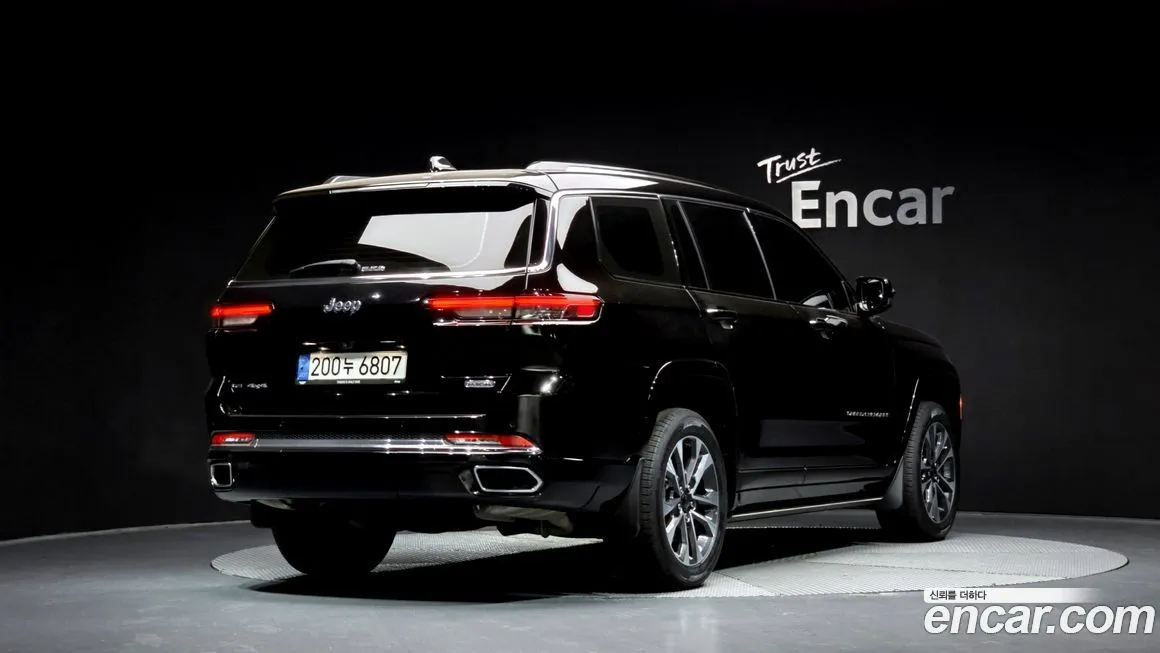 Jeep Cherokee — фото 4