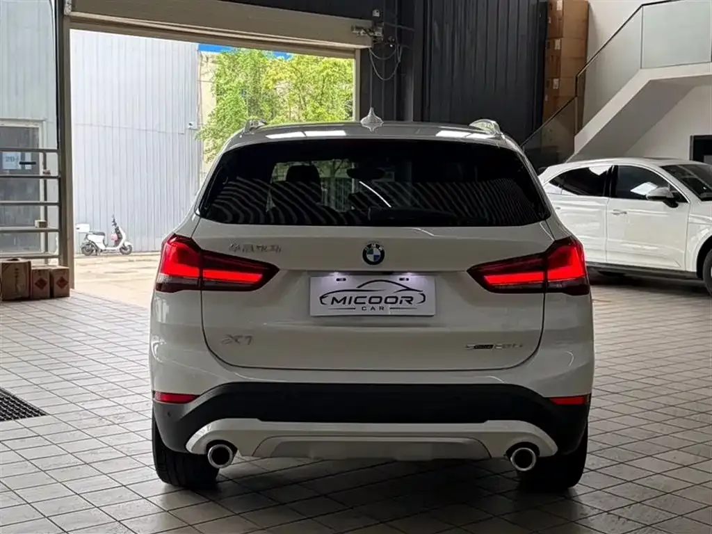 BMW X1 — фото 4