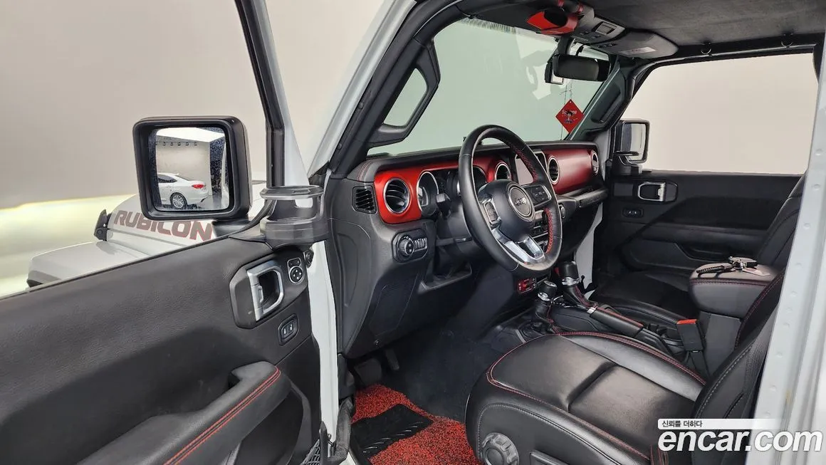 Jeep Wrangler — фото 9