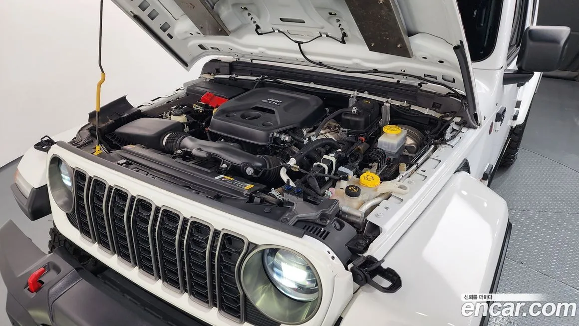 Jeep Wrangler — фото 8