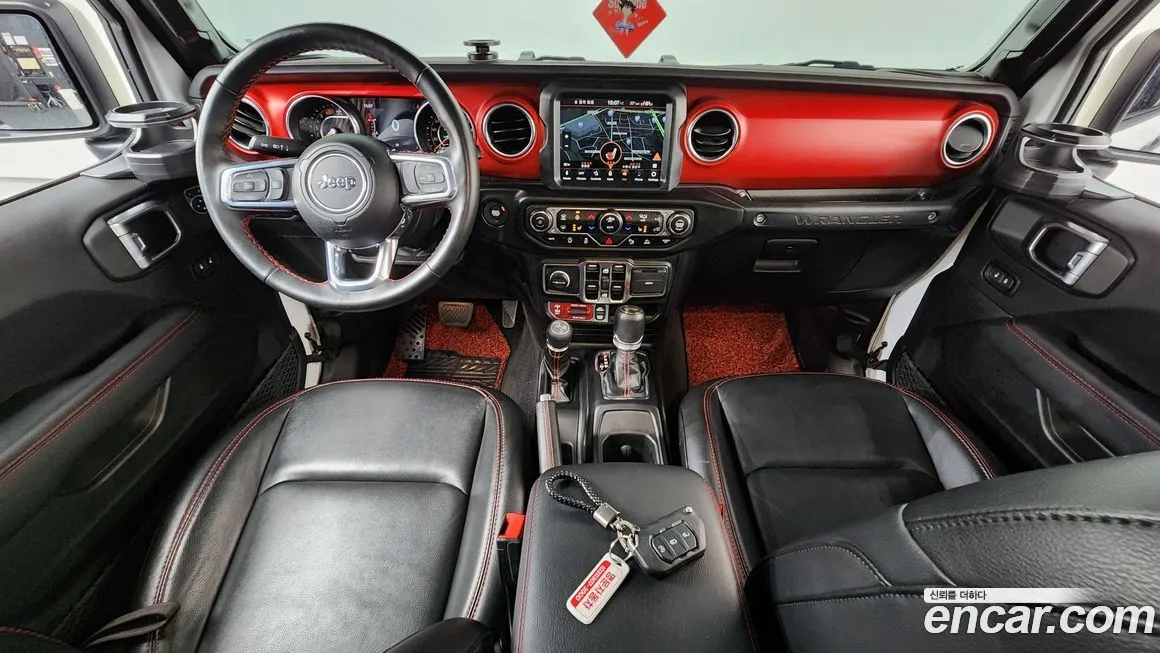 Jeep Wrangler — фото 7