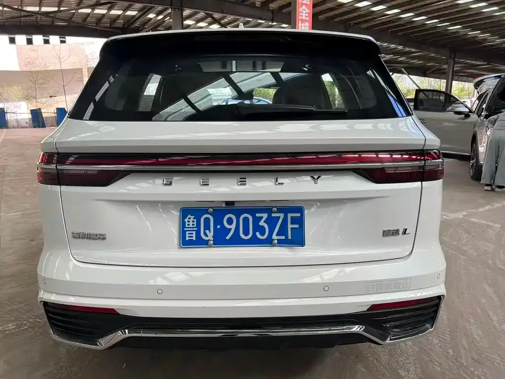 Geely Xingyue L — фото 6