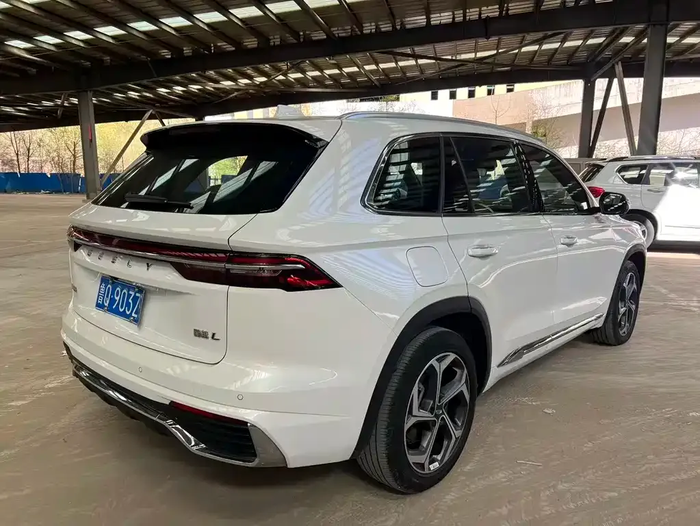 Geely Xingyue L — фото 4