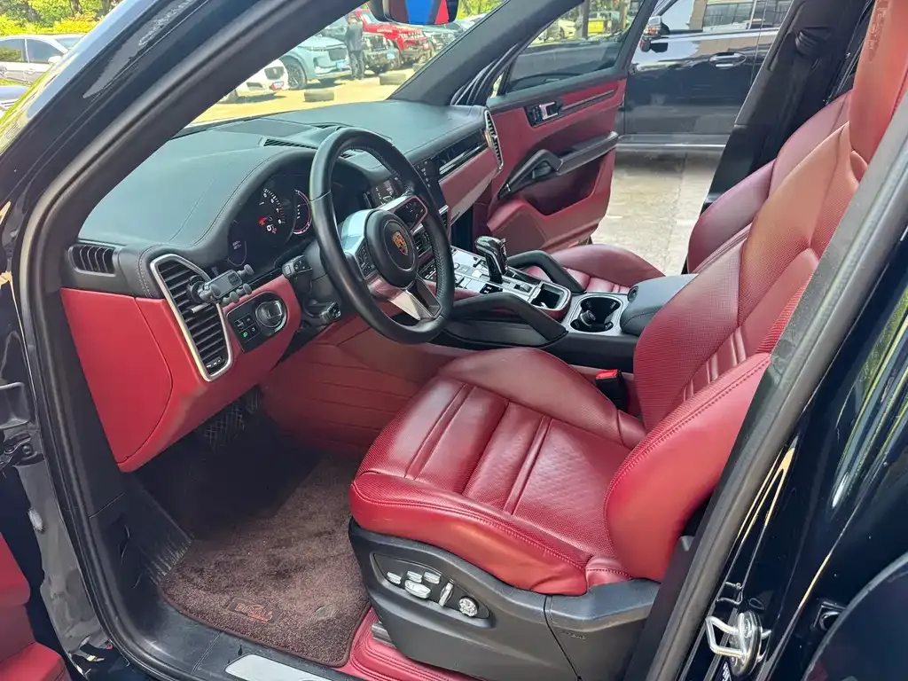 Porsche Cayenne 2022 из CN, фото 3