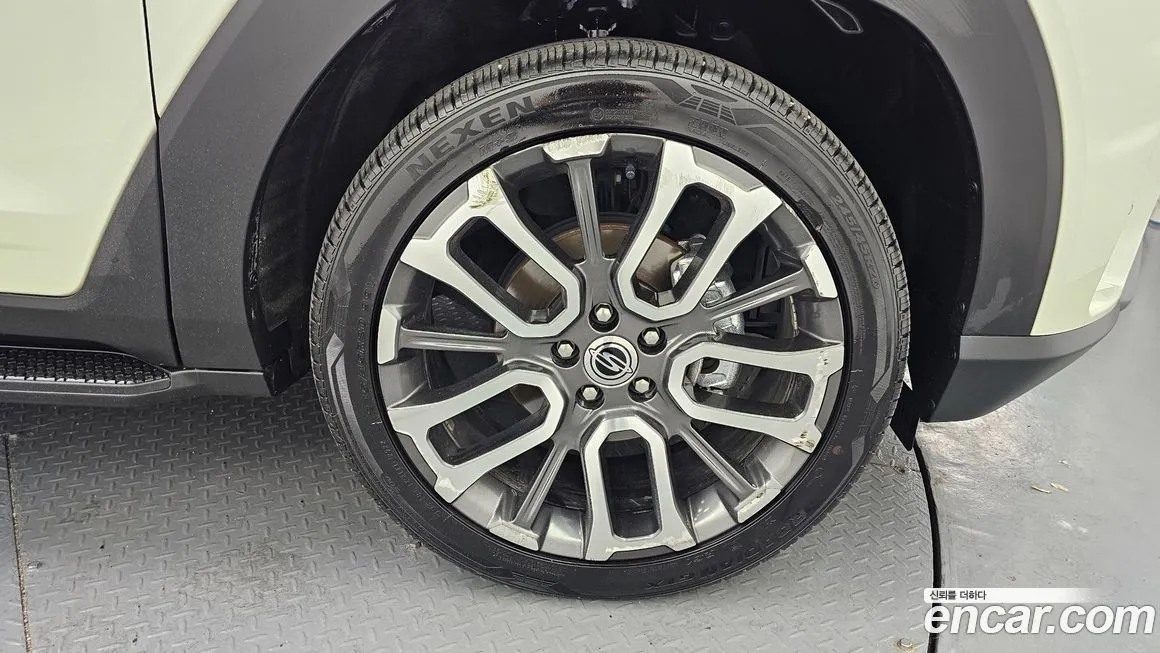 KG Mobility (Ssangyong) Torres — фото 9