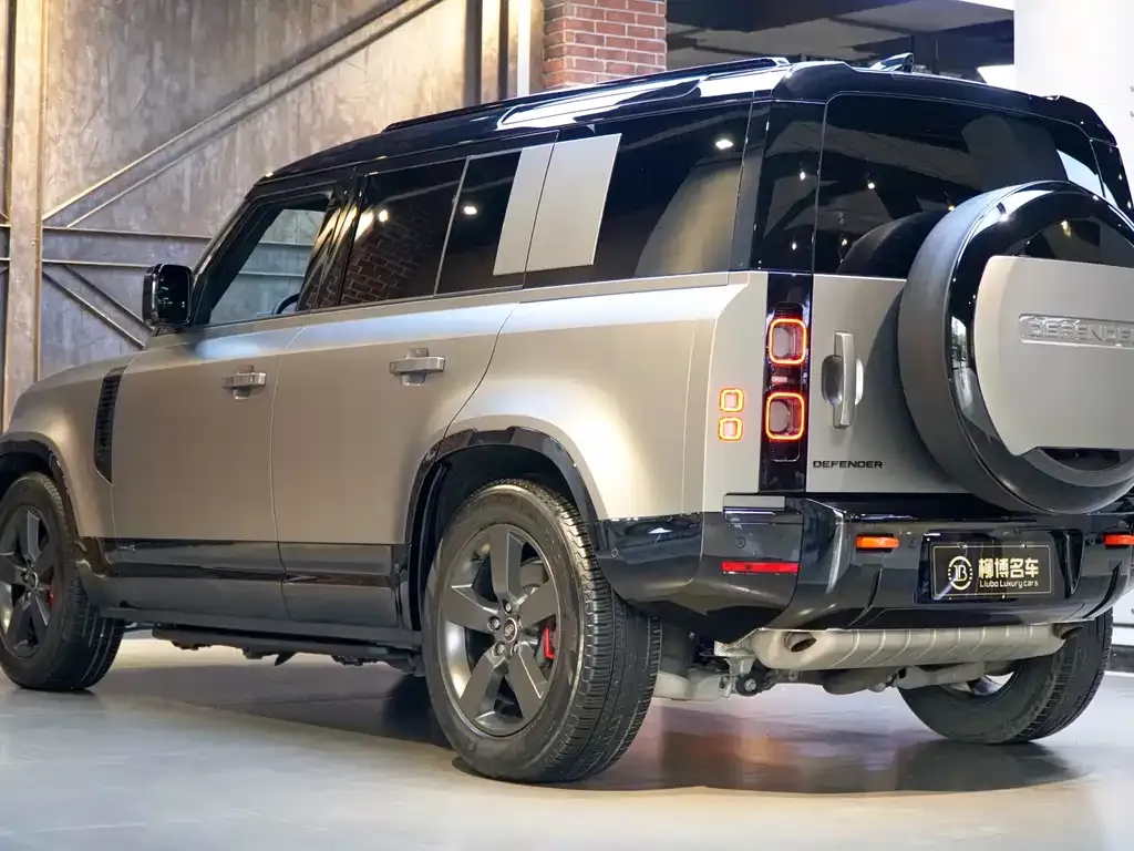 Land Rover Defender — фото 5