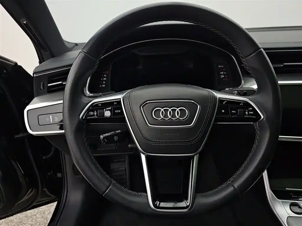 Audi A6L 2024 из CN, фото 6