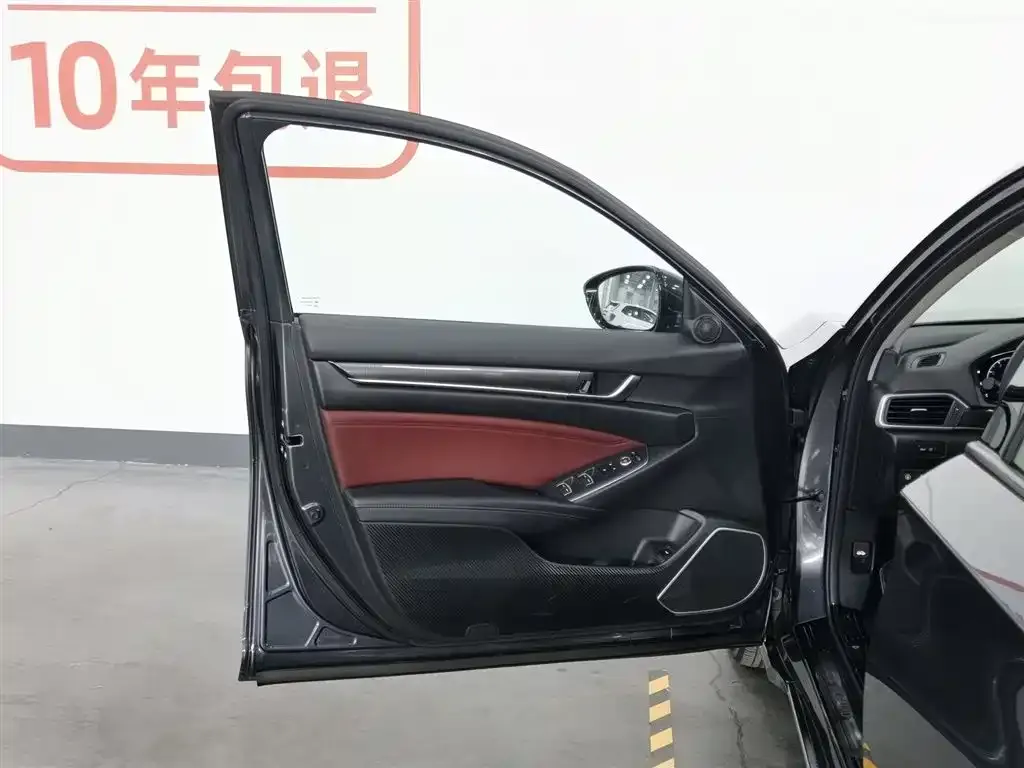 Honda Accord 2022 из CN, фото 2