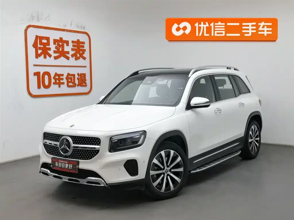 Mercedes-Benz GLB — фото 1