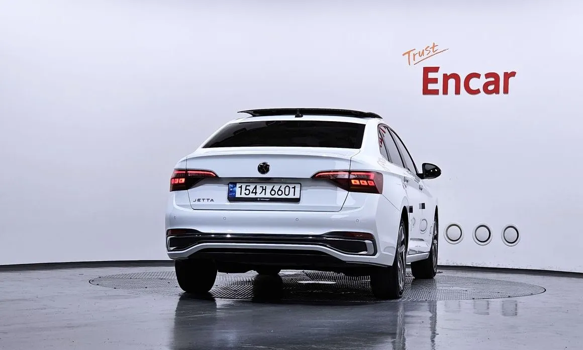 Volkswagen Jetta 2023 из KR, фото 3
