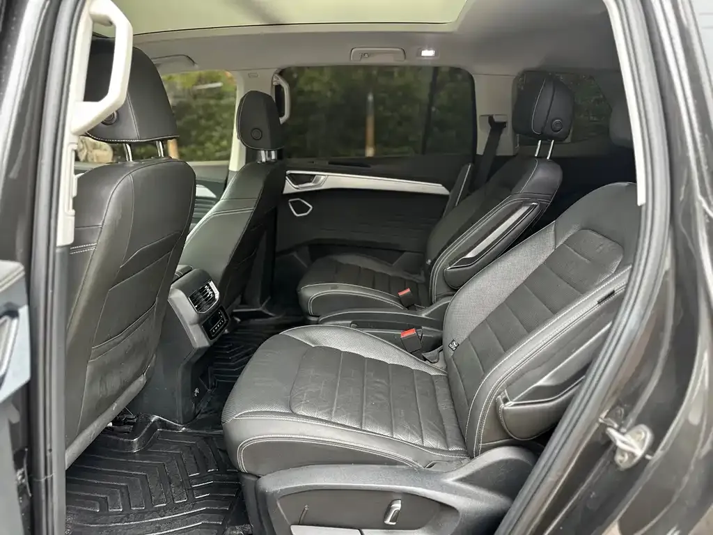 Volkswagen Talagon 2022 из CN, фото 3