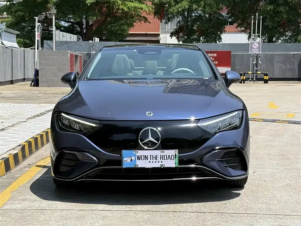 Mercedes-Benz EQE 2024 из CN, фото 8