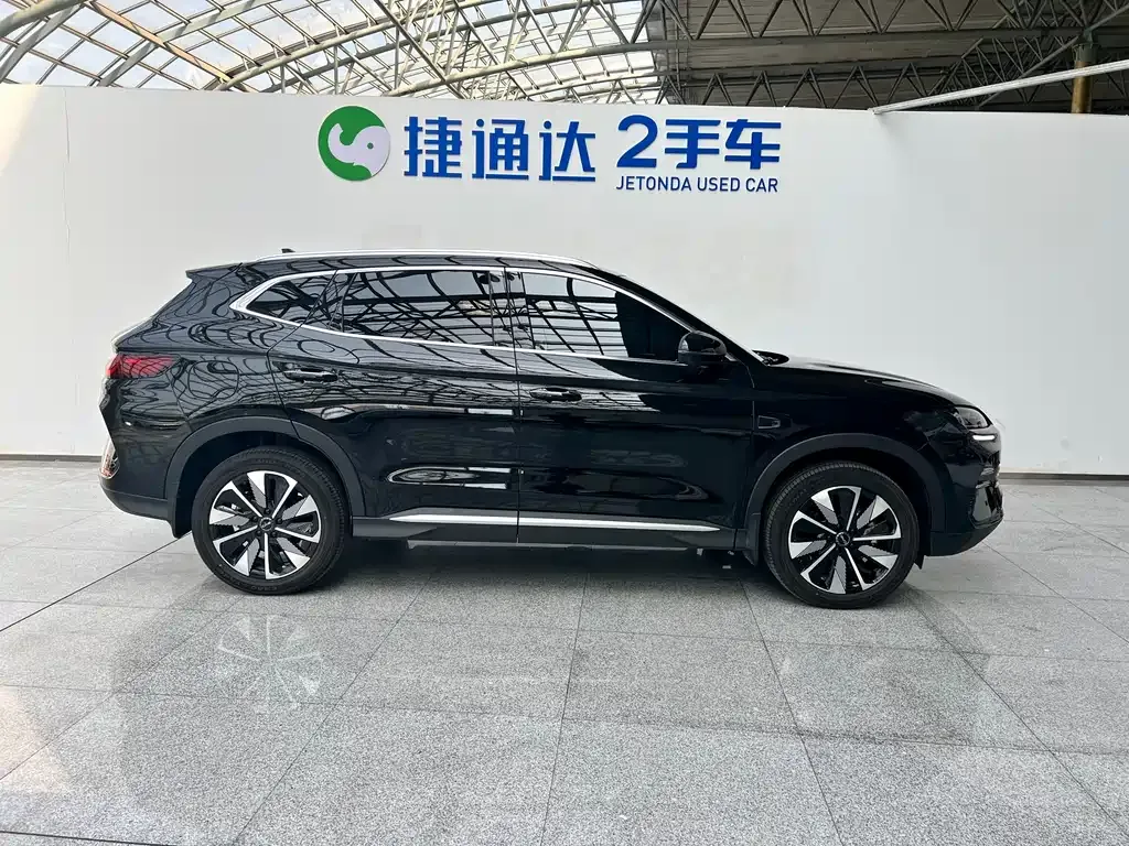 BYD PLUS New Energy — фото 10