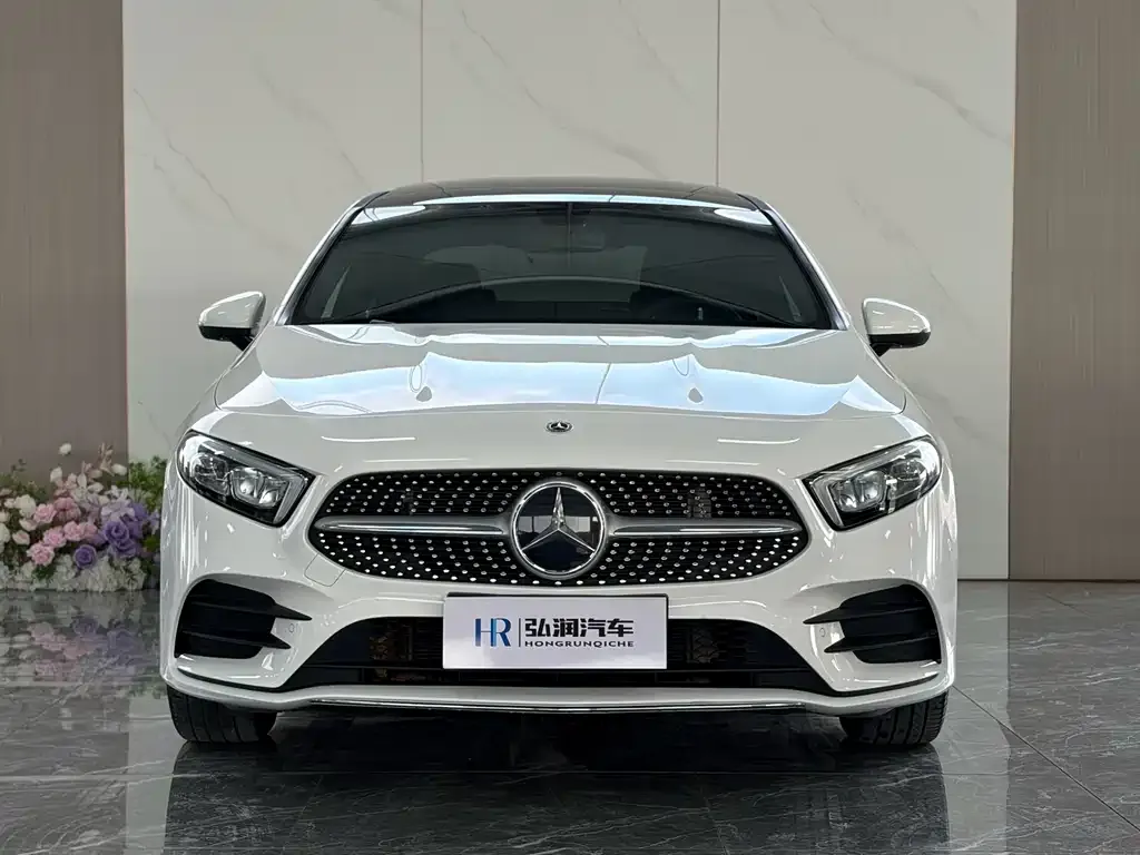 Mercedes-Benz A-Class — фото 1