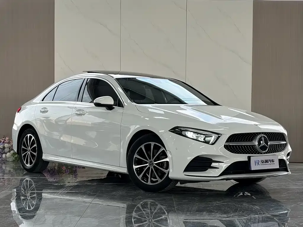 Mercedes-Benz A-Class — фото 7