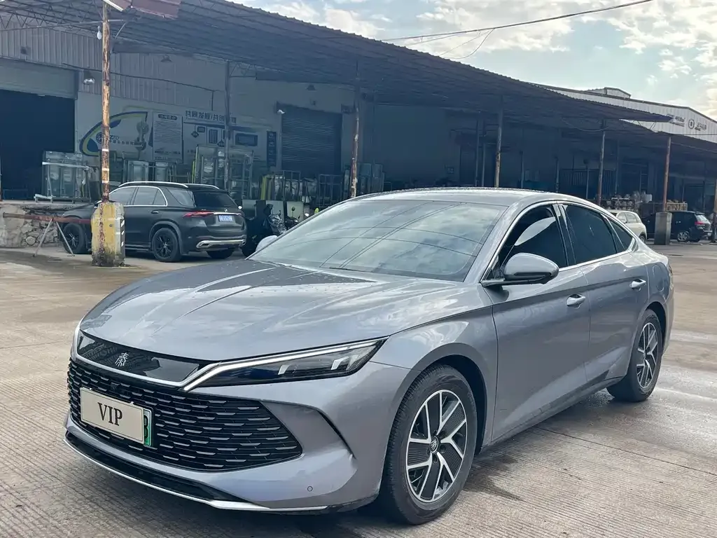 BYD Qin L — фото 1