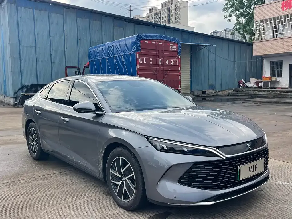 BYD Qin L — фото 8