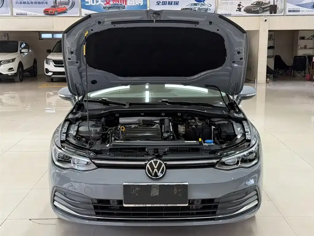 Volkswagen Golf — фото 5