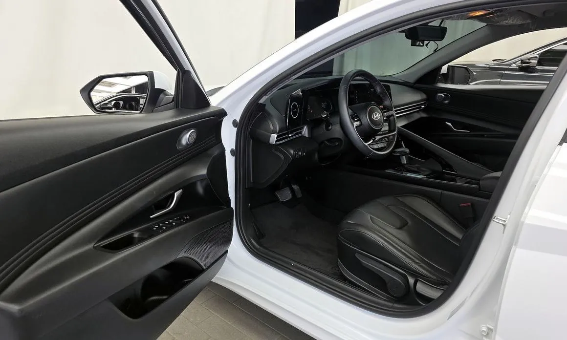 Hyundai AVANTE 2024 из KR, фото 6