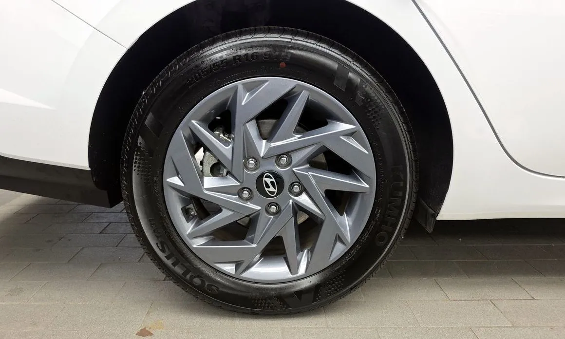 Hyundai AVANTE 2024 из KR, фото 9