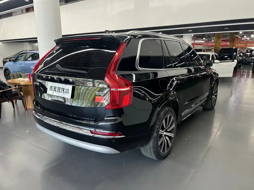 Volvo XC90 2022 из CN, фото 8