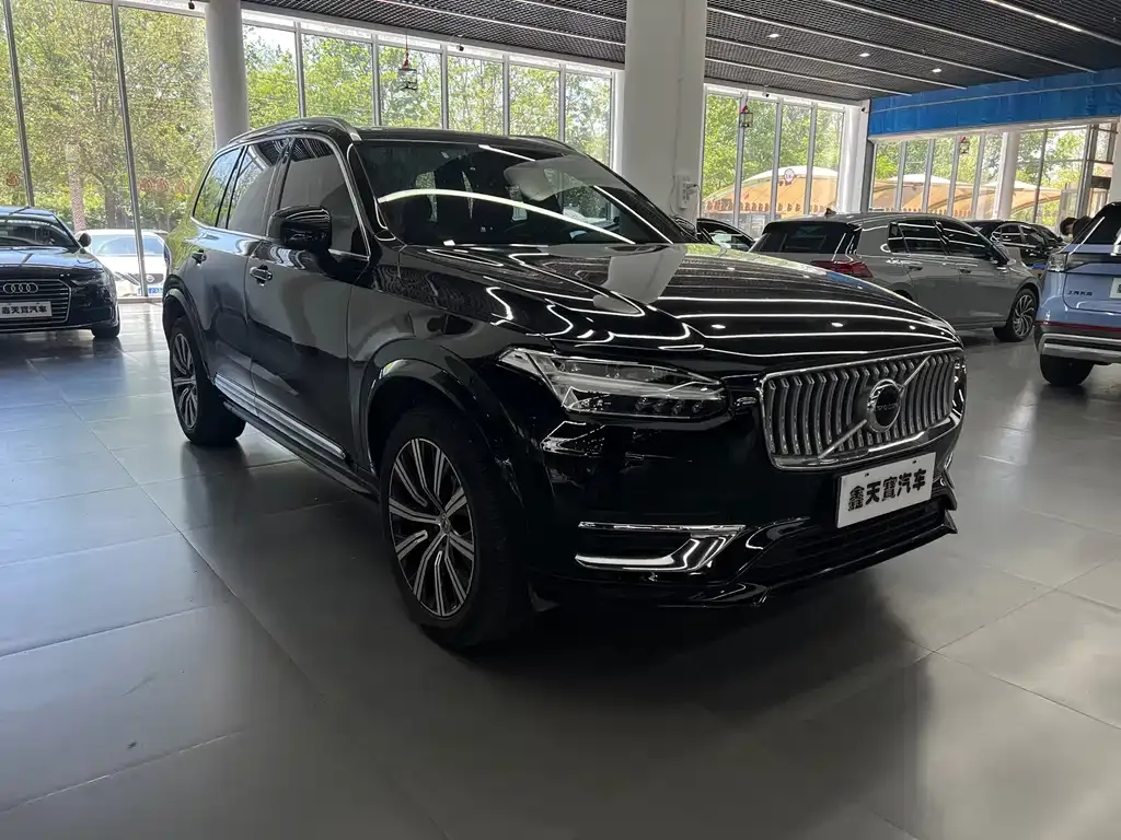 Volvo XC90 2022 из CN, фото 2