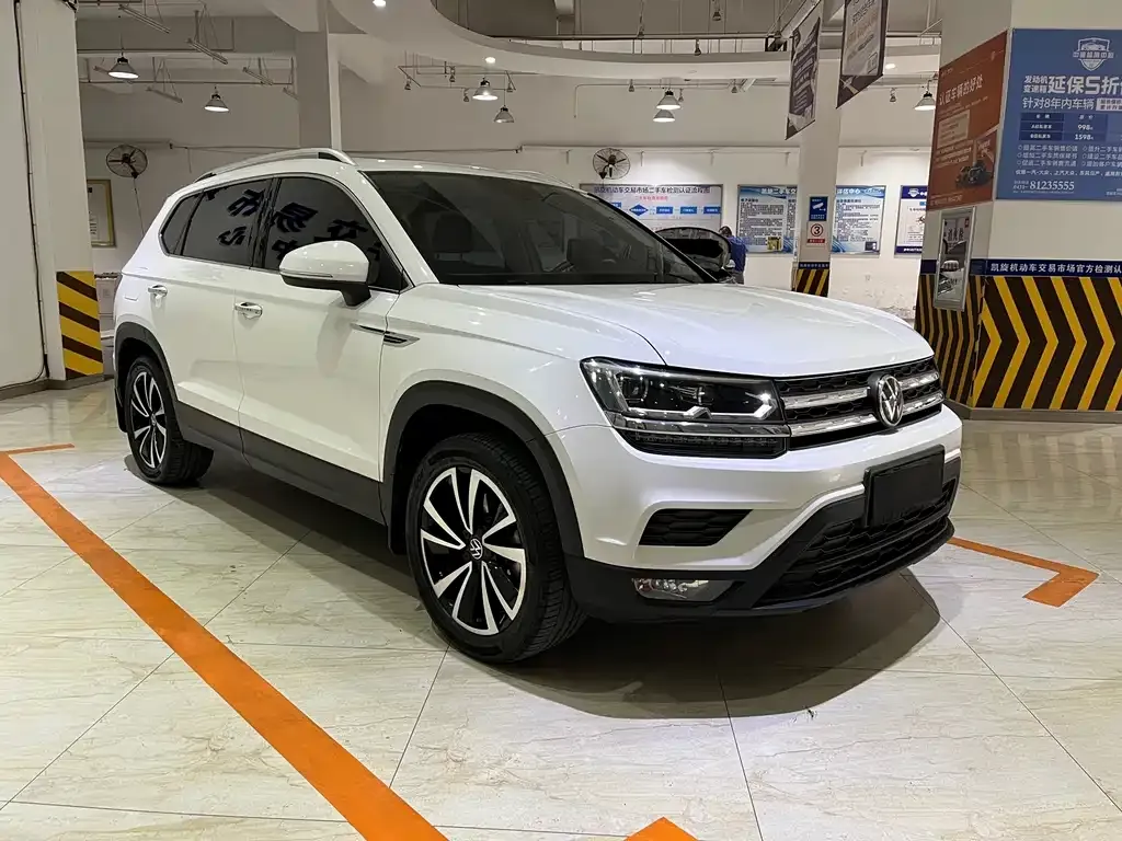 Volkswagen Tharu — фото 4