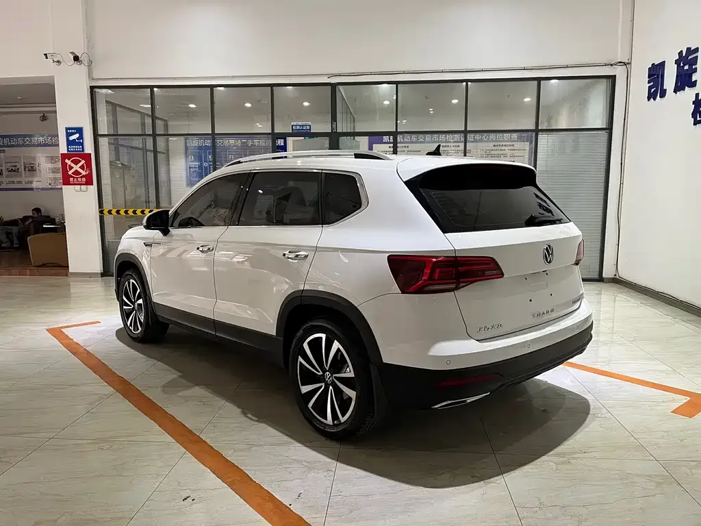 Volkswagen Tharu — фото 3