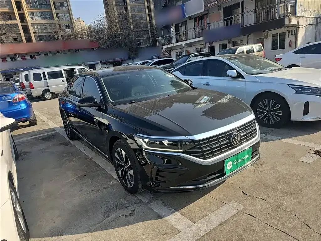 Volkswagen Passat — фото 10