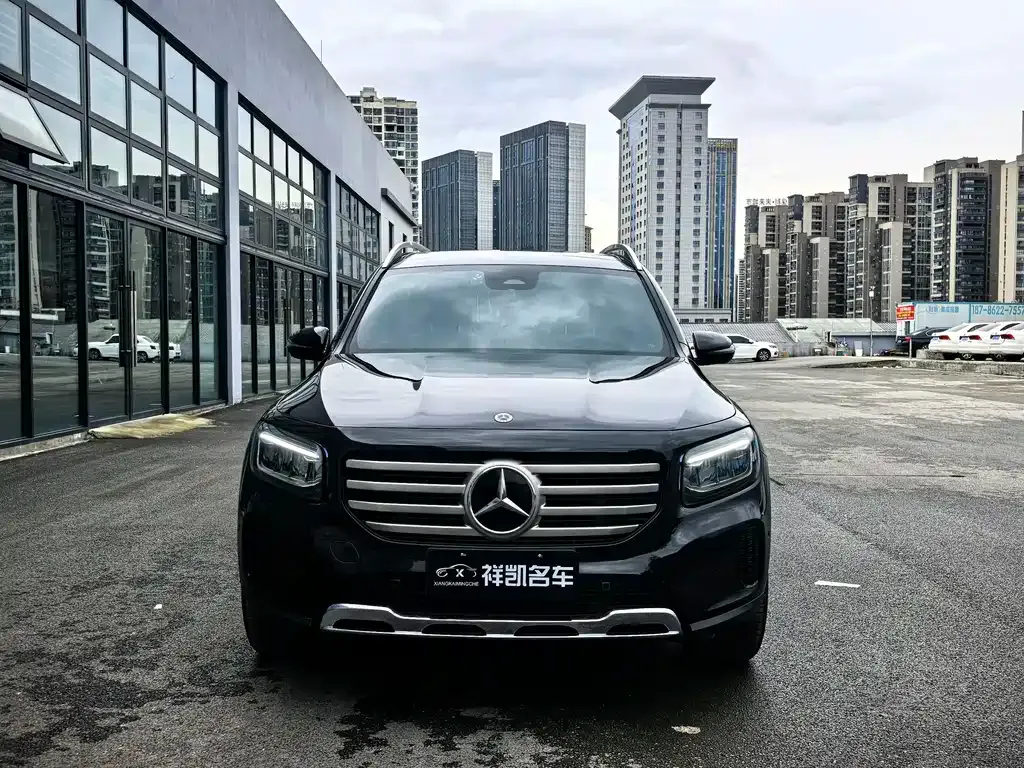 Mercedes-Benz GLB — фото 3