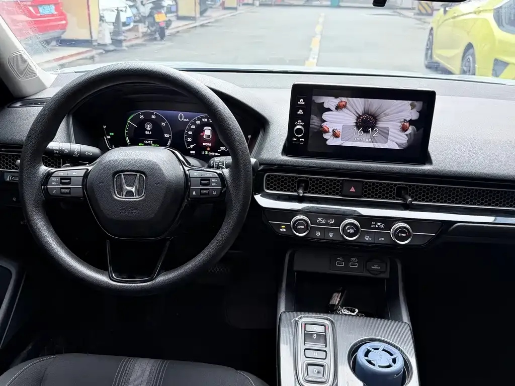 Honda Civic — фото 9