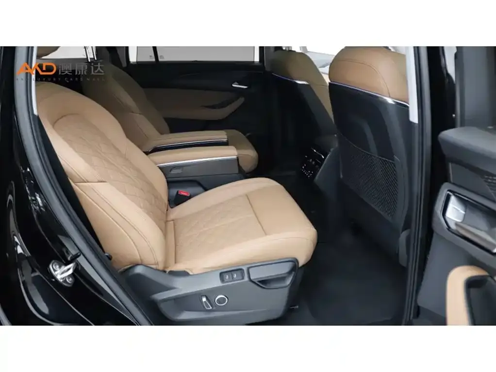 Audi Q6 2024 из CN, фото 4