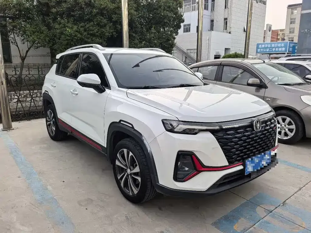 Changan CS35PLUS — фото 9