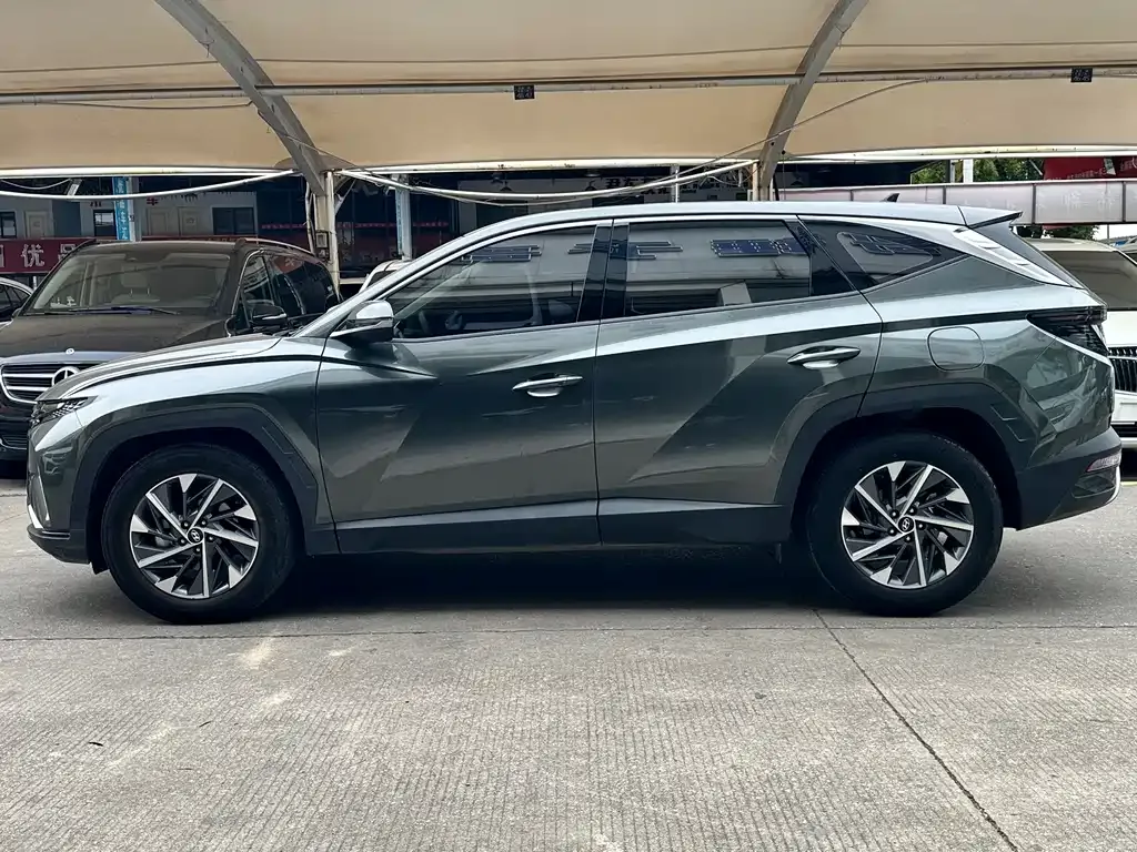 Hyundai Tucson — фото 9
