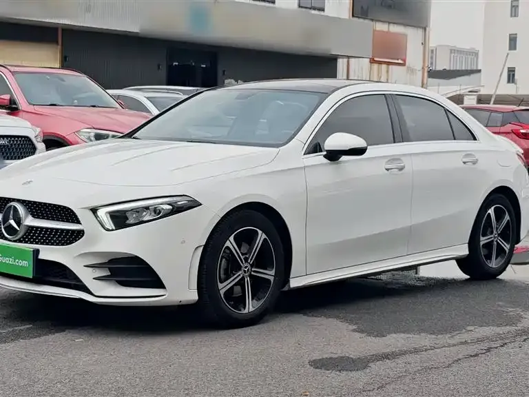 Mercedes-Benz A-Class — фото 1